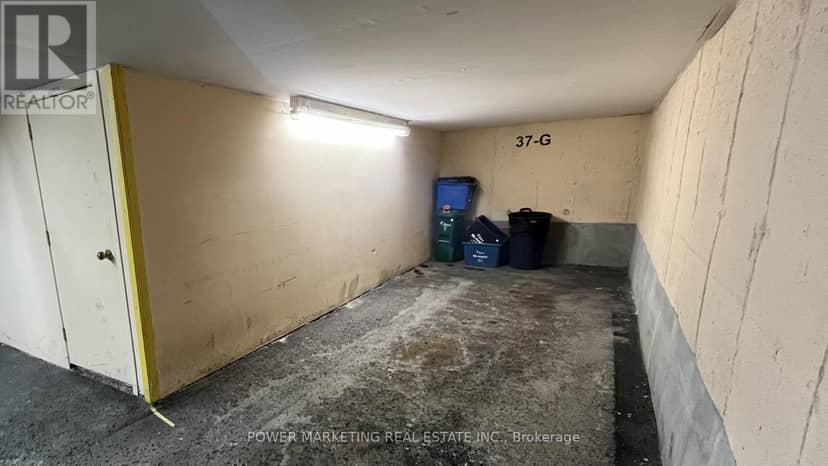G - 37 Robinson Avenue — photo 12 of 12