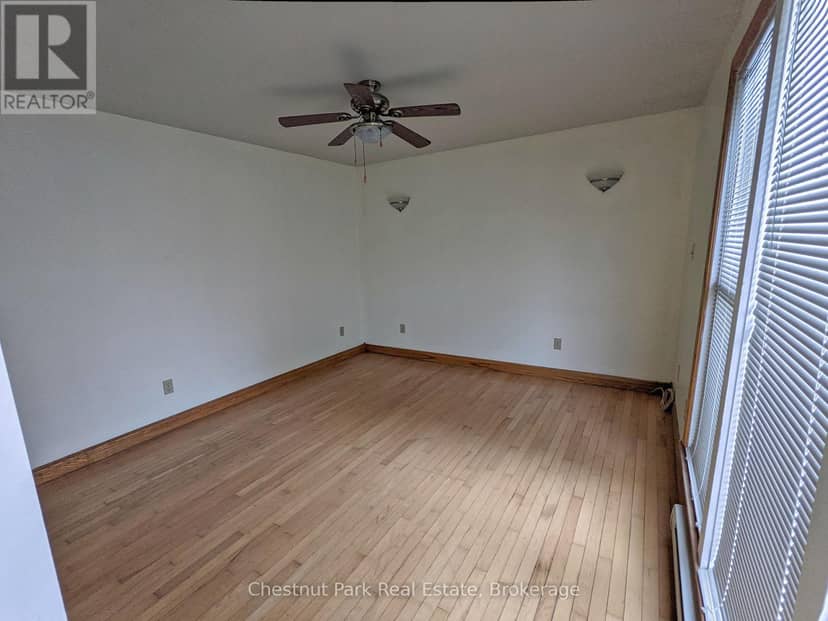 319 Berford Street — photo 5 of 18