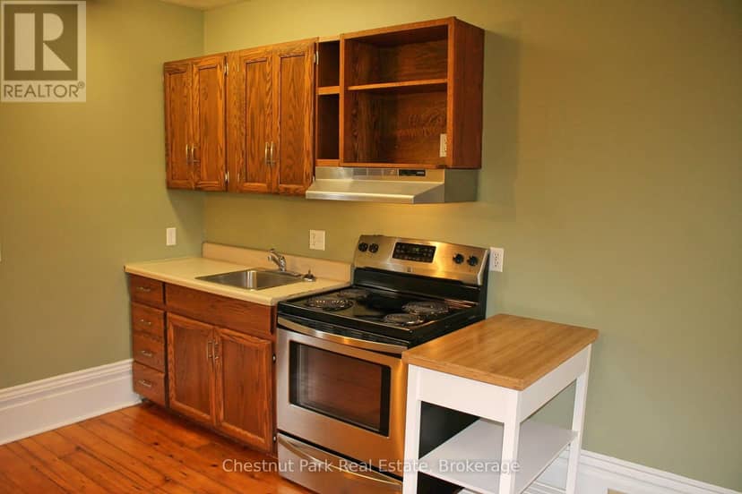 319 Berford Street — photo 6 of 18
