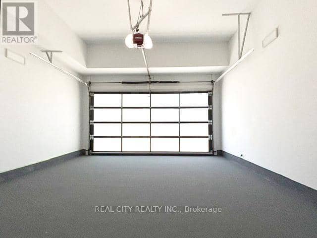 662 Byngmount Avenue — photo 37 of 40