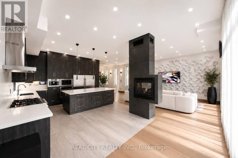 662 Byngmount Avenue — photo 8 of 40