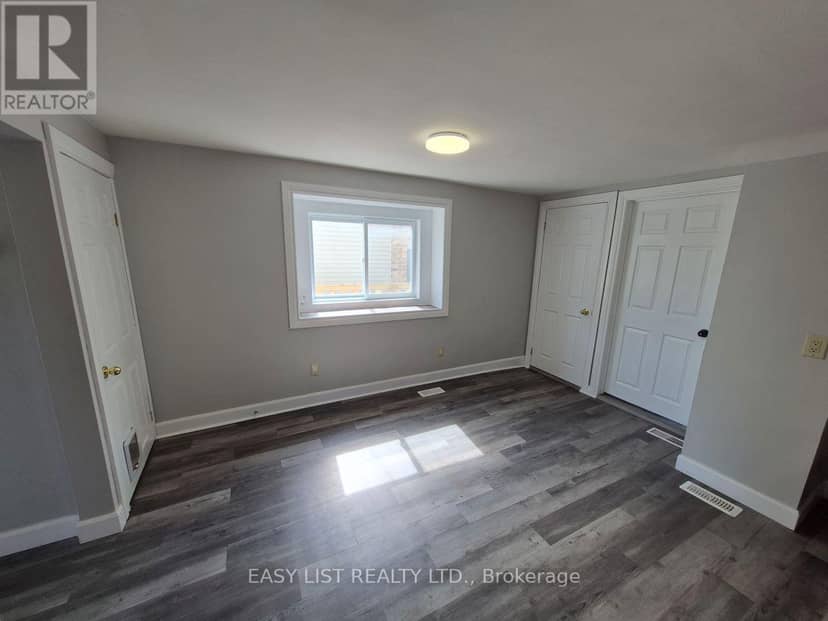 850 St Marys Street — photo 5 of 26