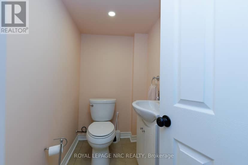 52 Yates Street — photo 32 of 40