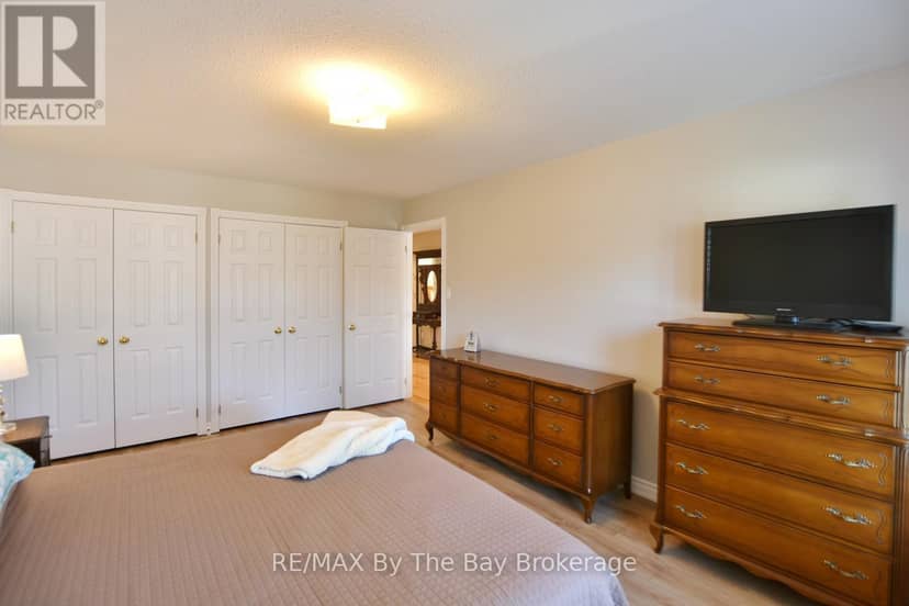 4 Anthony Street — photo 11 of 37