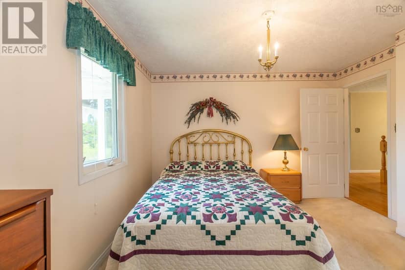 27 Basin View Lane — photo 32 of 40