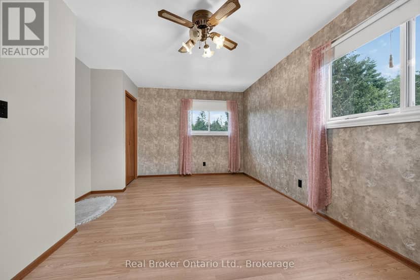 9033 Erin Garafraxa Townline — photo 24 of 40
