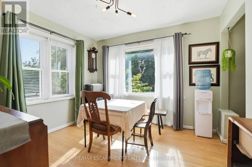 19 Victoria Street — photo 7 of 40