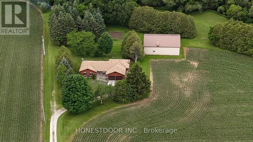 21021 Cherry Hill Road, Thames Centre, photo 2