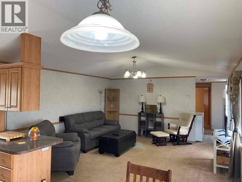 9800 18 Street Unit# 18, Dawson Creek, photo 3