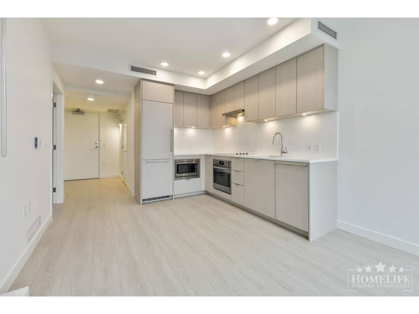 1004 13675 107A AVENUE, Surrey, photo 5