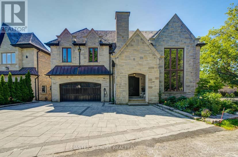 727 Sunset Beach Road, Richmond Hill
