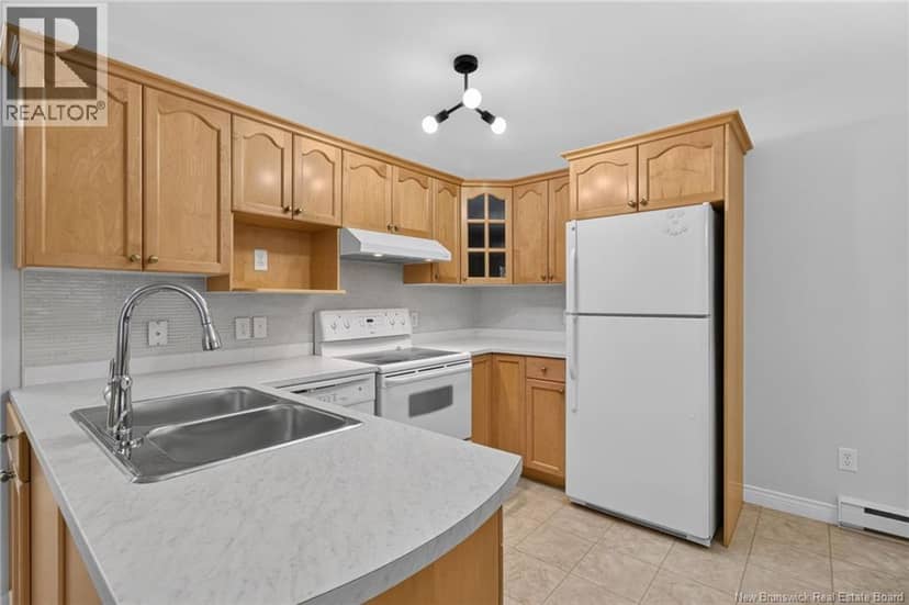 50 Damien Street Unit# 6 — photo 12 of 25
