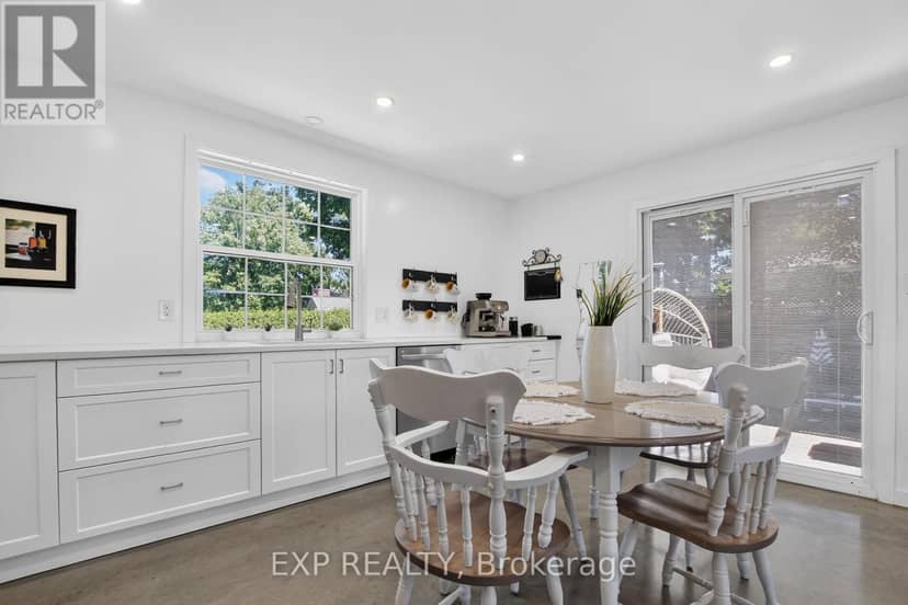 184 James Street — photo 11 of 37