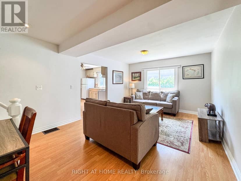 5223 Palmer Avenue — photo 21 of 40