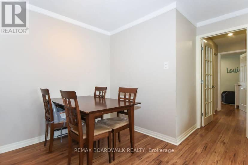 205 - 1760 Cabaret Lane — photo 20 of 33