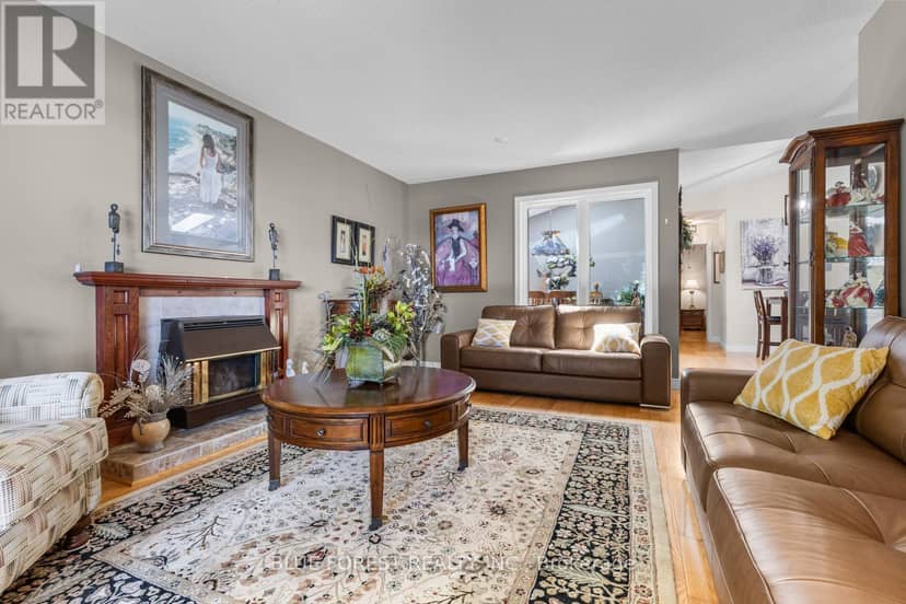 1 Sinclair Drive — photo 9 of 40