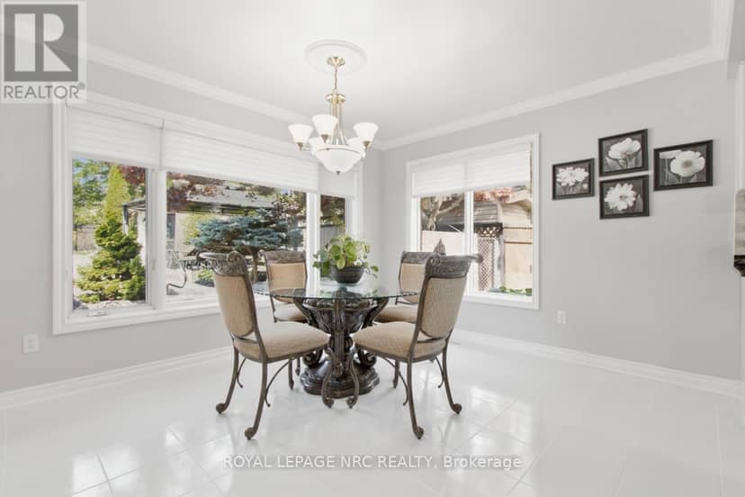 4 Greenvale Court — photo 11 of 40