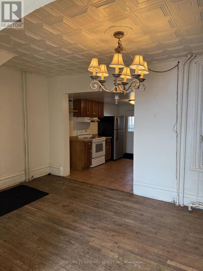 279 St Andrew Street — photo 10 of 30