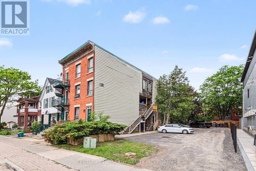 279 St Andrew Street — photo 4 of 30