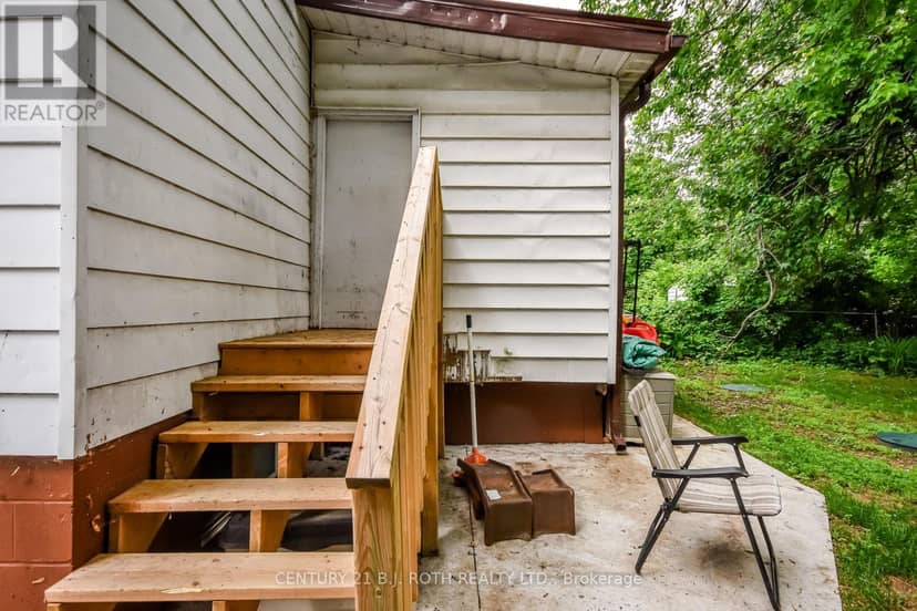6 Caroline Street — photo 14 of 40