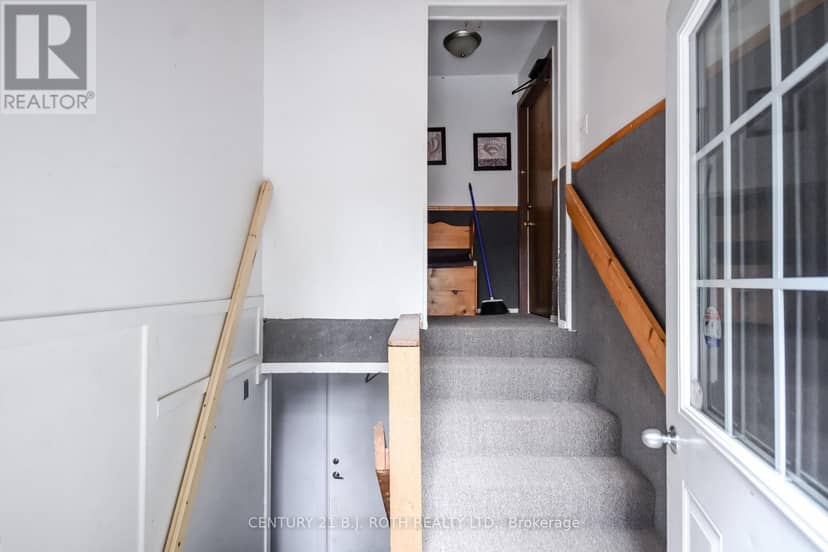 6 Caroline Street — photo 16 of 40
