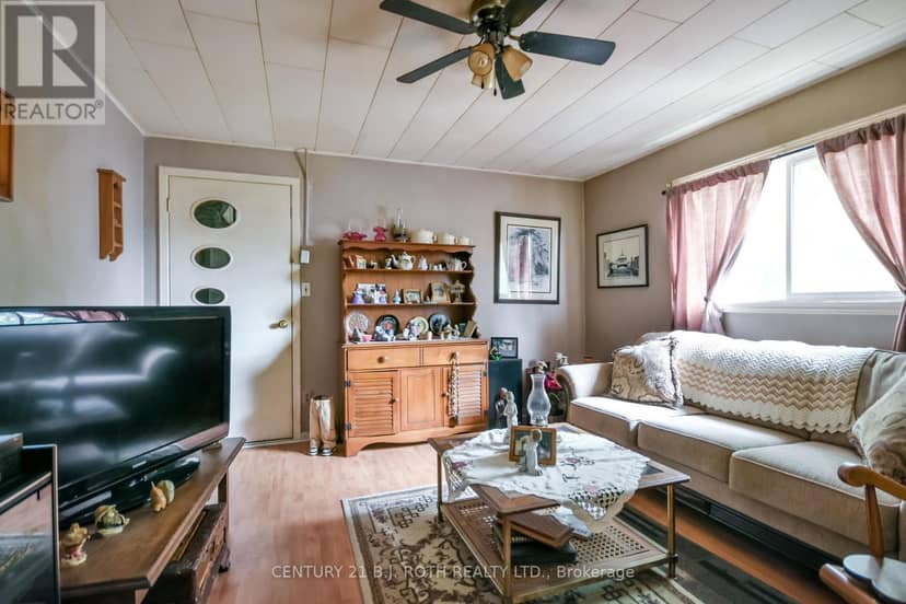 6 Caroline Street — photo 28 of 40