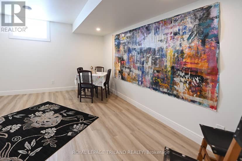 5540 Carriage Road — photo 34 of 40