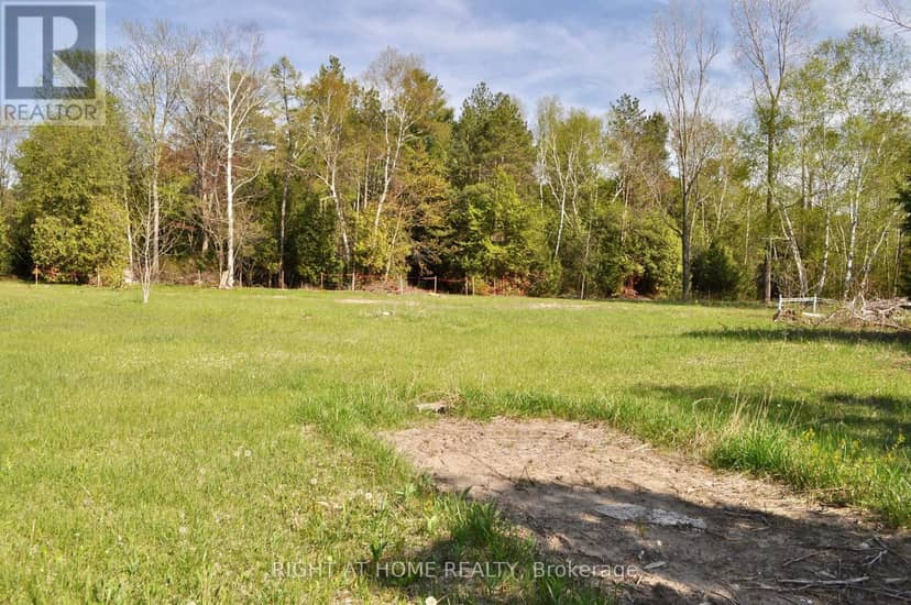 Part 5 W. Ipperwash Road, Lambton Shores, photo 3