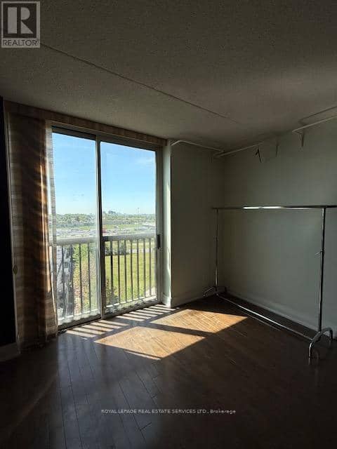 709 - 2737 Keele Street — photo 19 of 19