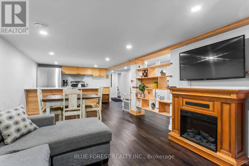 295 Buller Street — photo 37 of 40