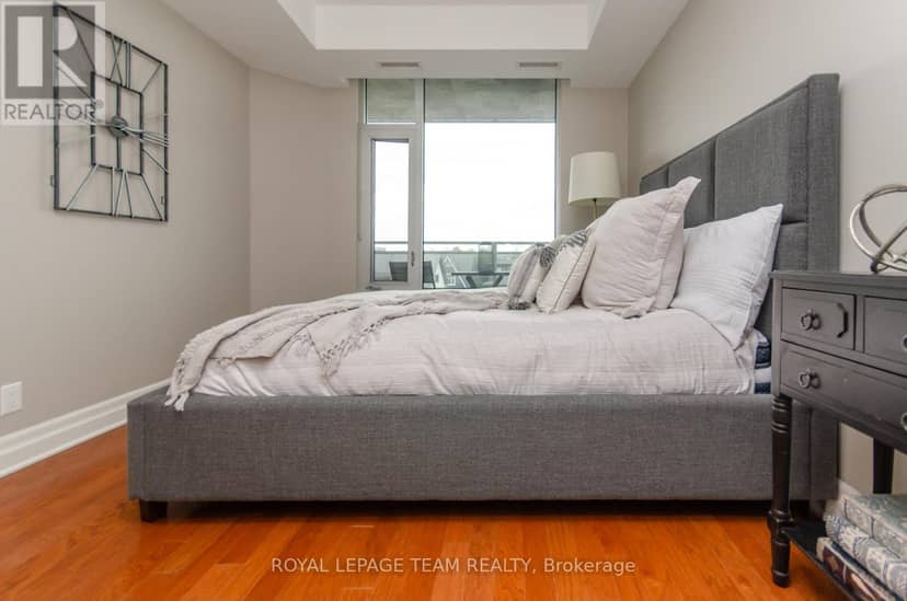 302 - 1433 Wellington Street W — photo 14 of 19