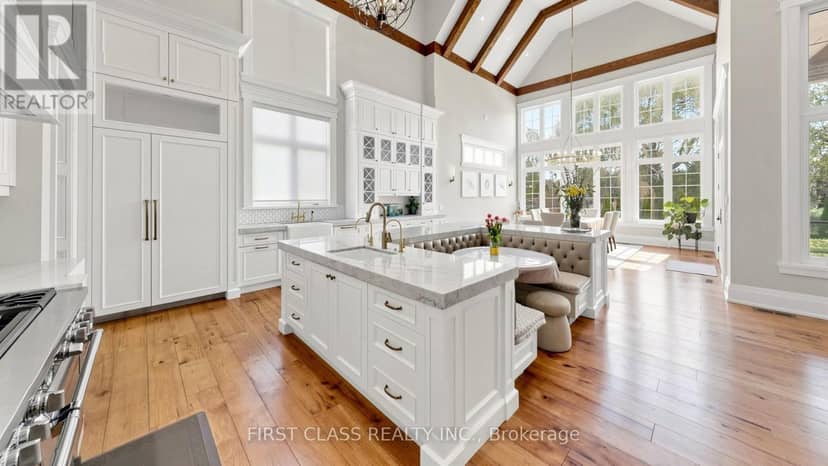 38 Maple Grove Avenue — photo 11 of 40