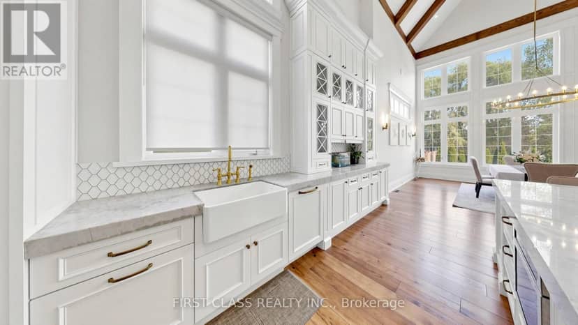 38 Maple Grove Avenue — photo 12 of 40