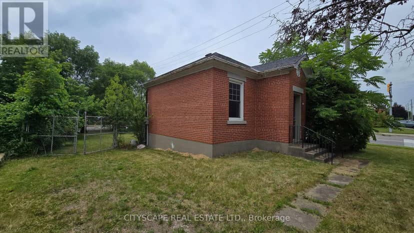 1504 Concession Road — photo 5 of 6