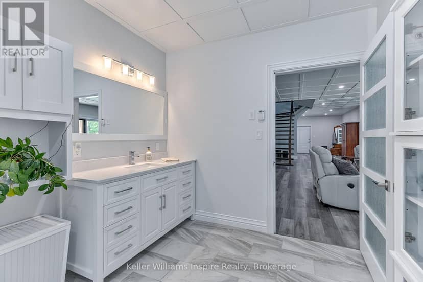 402 Lapasse Road — photo 37 of 40