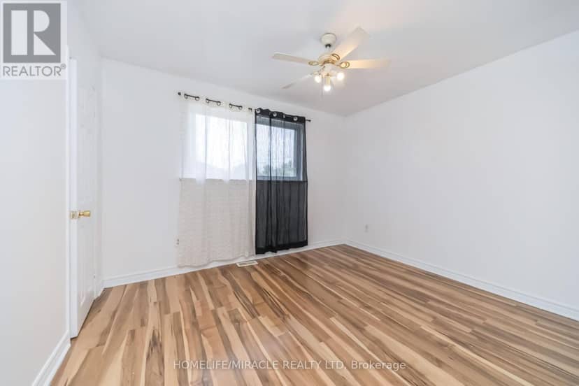 7187 Darcel Avenue — photo 22 of 40