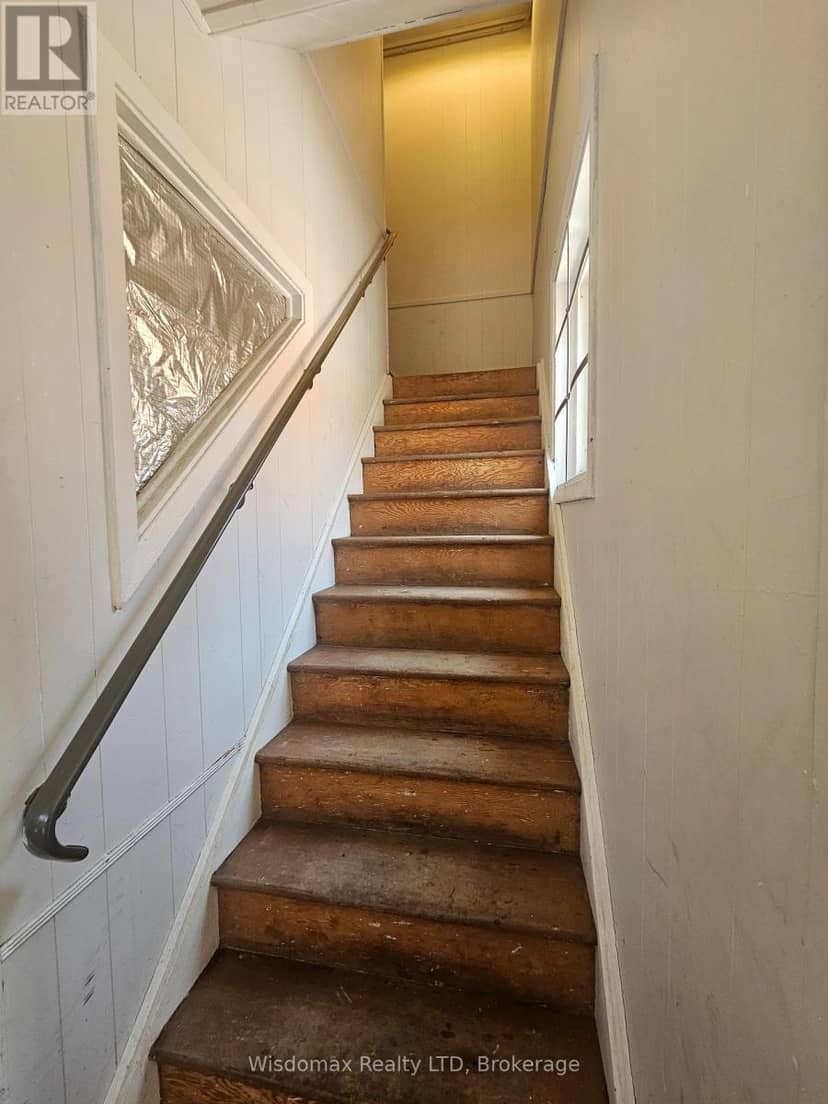 5 Court Street — photo 13 of 19