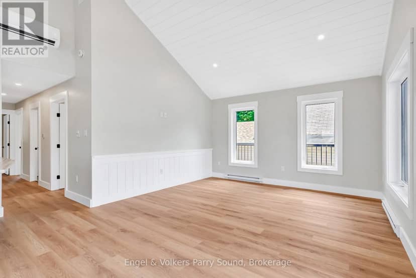 46 Forest Street — photo 6 of 33