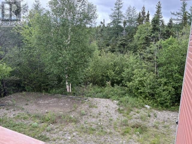 4 Paths End Road — photo 13 of 40