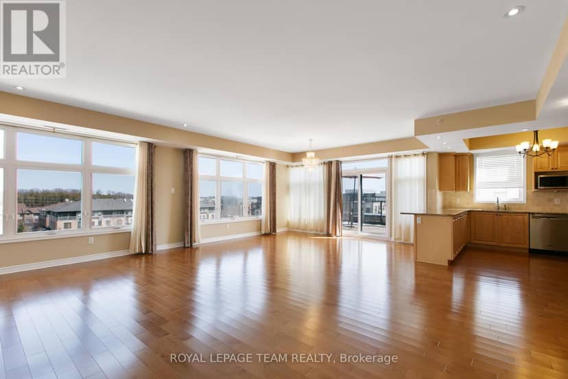 401 - 659 Sue Holloway Drive — photo 16 of 40