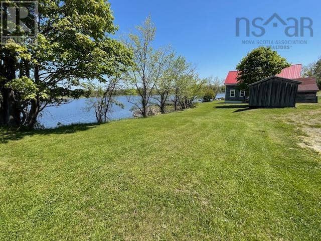 1729 Highway 6 — photo 40 of 40