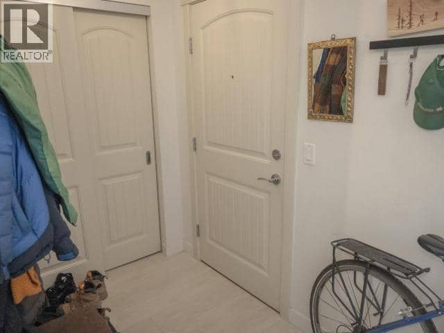 104-505 Ogilvie Street — photo 8 of 12