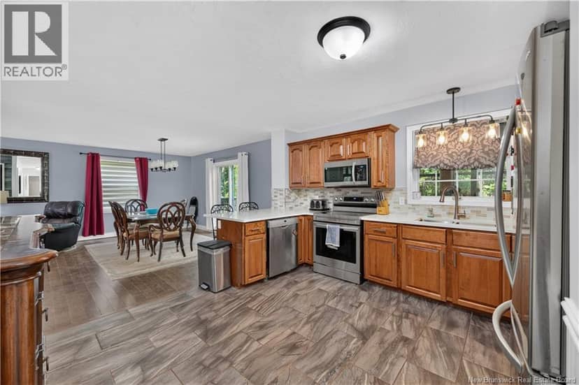 32 Bellefield — photo 11 of 40