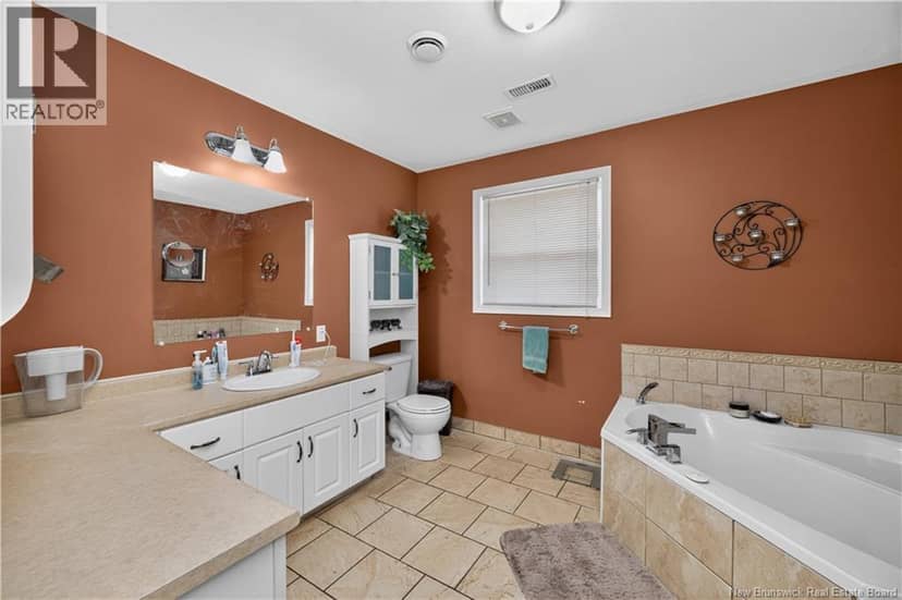 32 Bellefield — photo 30 of 40