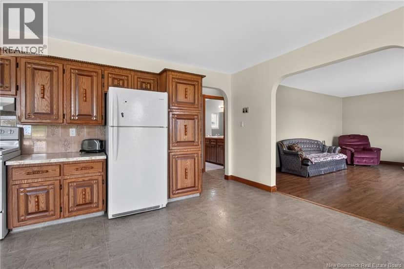 1300 Route 933 — photo 11 of 40