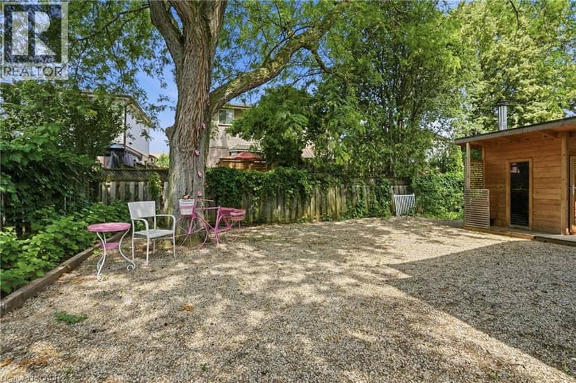3411 LANSDOWN Drive — photo 36 of 40