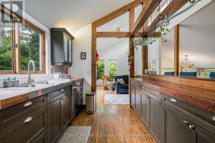 23 Silver Creek Drive — photo 15 of 40