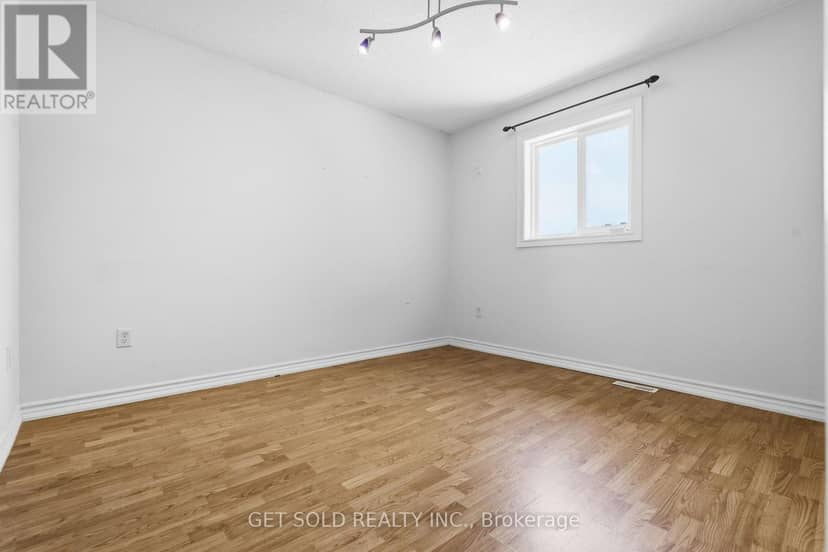 28 Hawkins Drive — photo 19 of 31