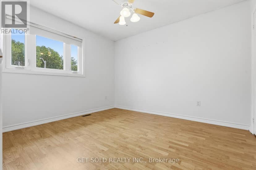 28 Hawkins Drive — photo 20 of 31