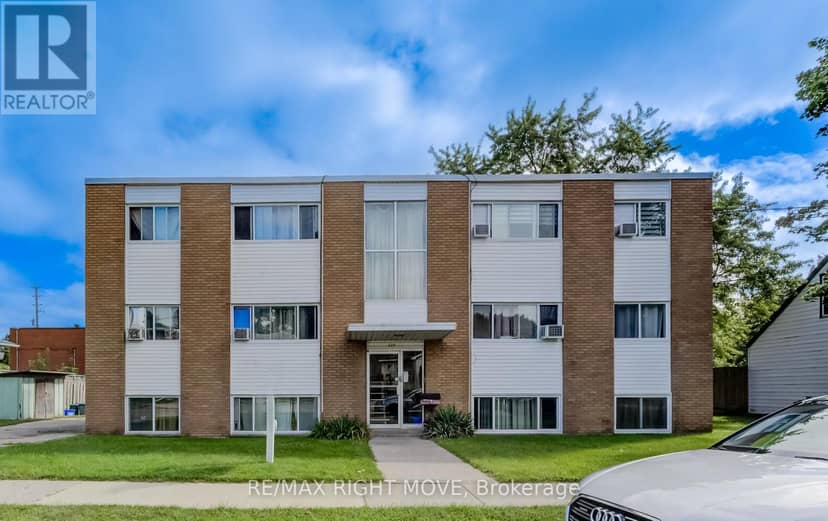 125 Schlueter Street — photo 2 of 28